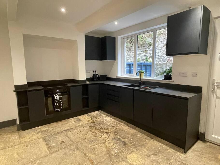 Holiday home In Centre Holmfirth